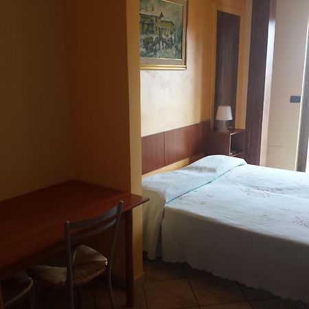 Appartamenti Centrali Giardini Naxos Exterior foto